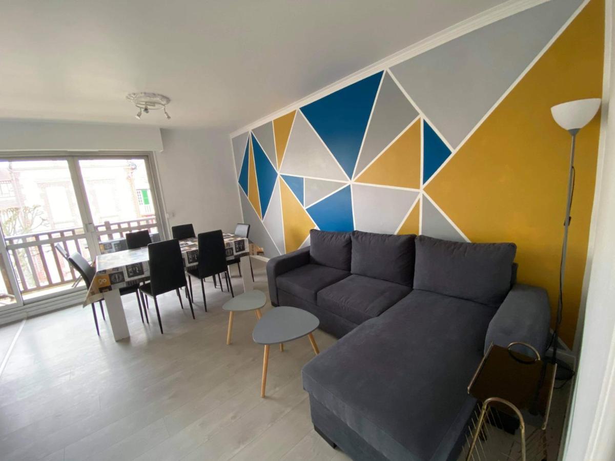 Cabourg centre, appartement pour 5 personnes à 100m de la mer Exterior foto